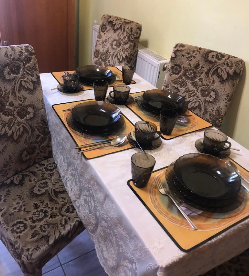 La Symo Apartament Straja Lupeni Lupeni  المظهر الخارجي الصورة
